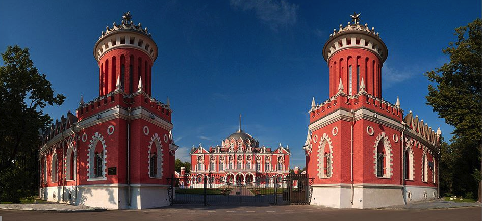 petrovsky travel palace